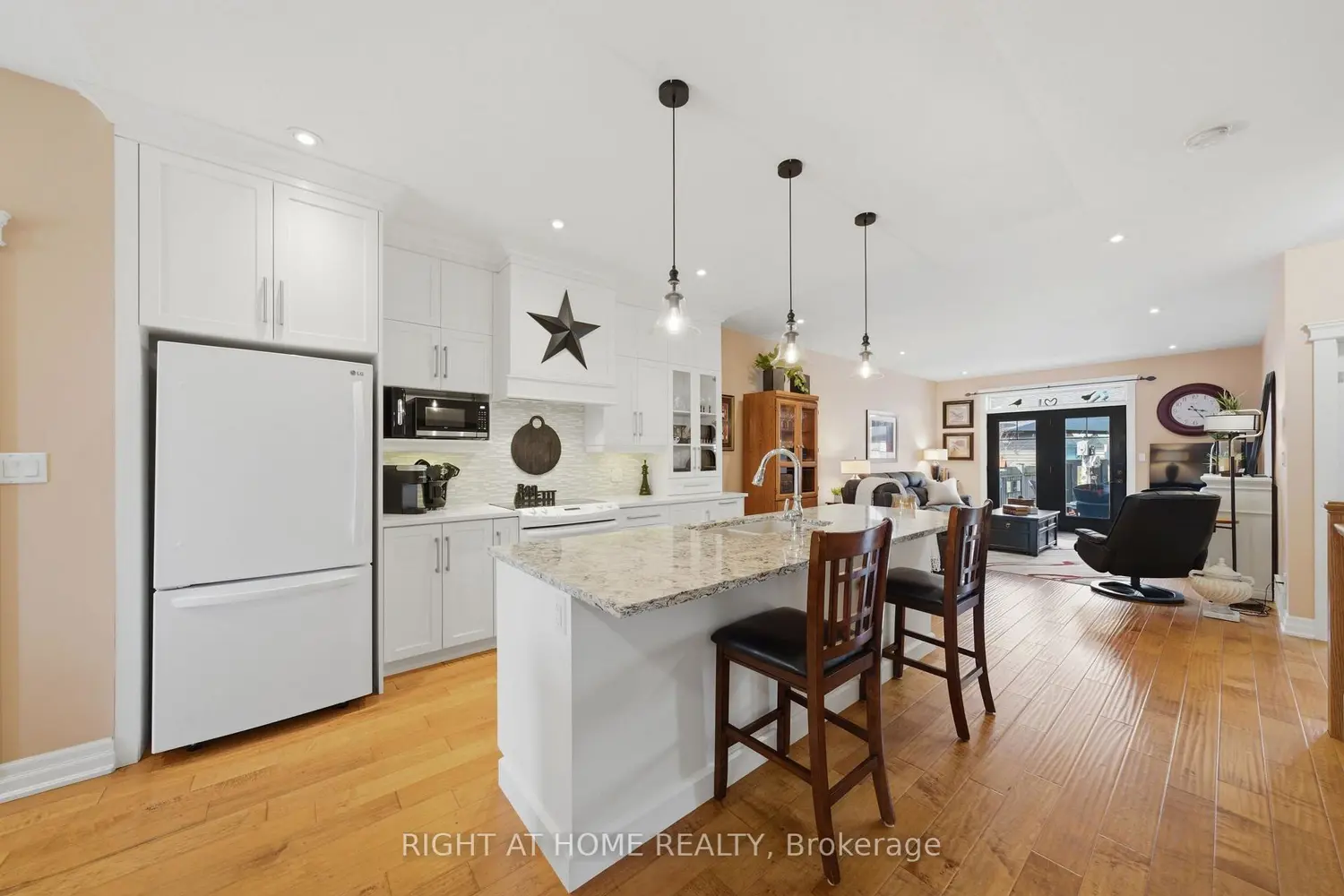Additional image 11 of 31 Manorwood Drive