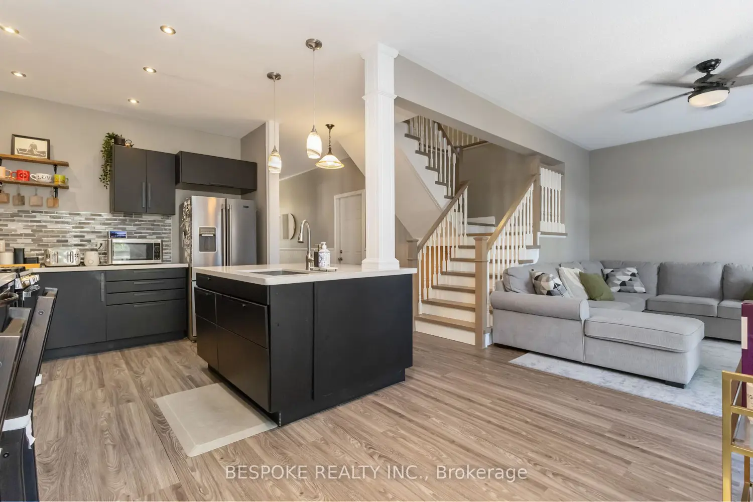 163 Glasgow Crescent photo 5
