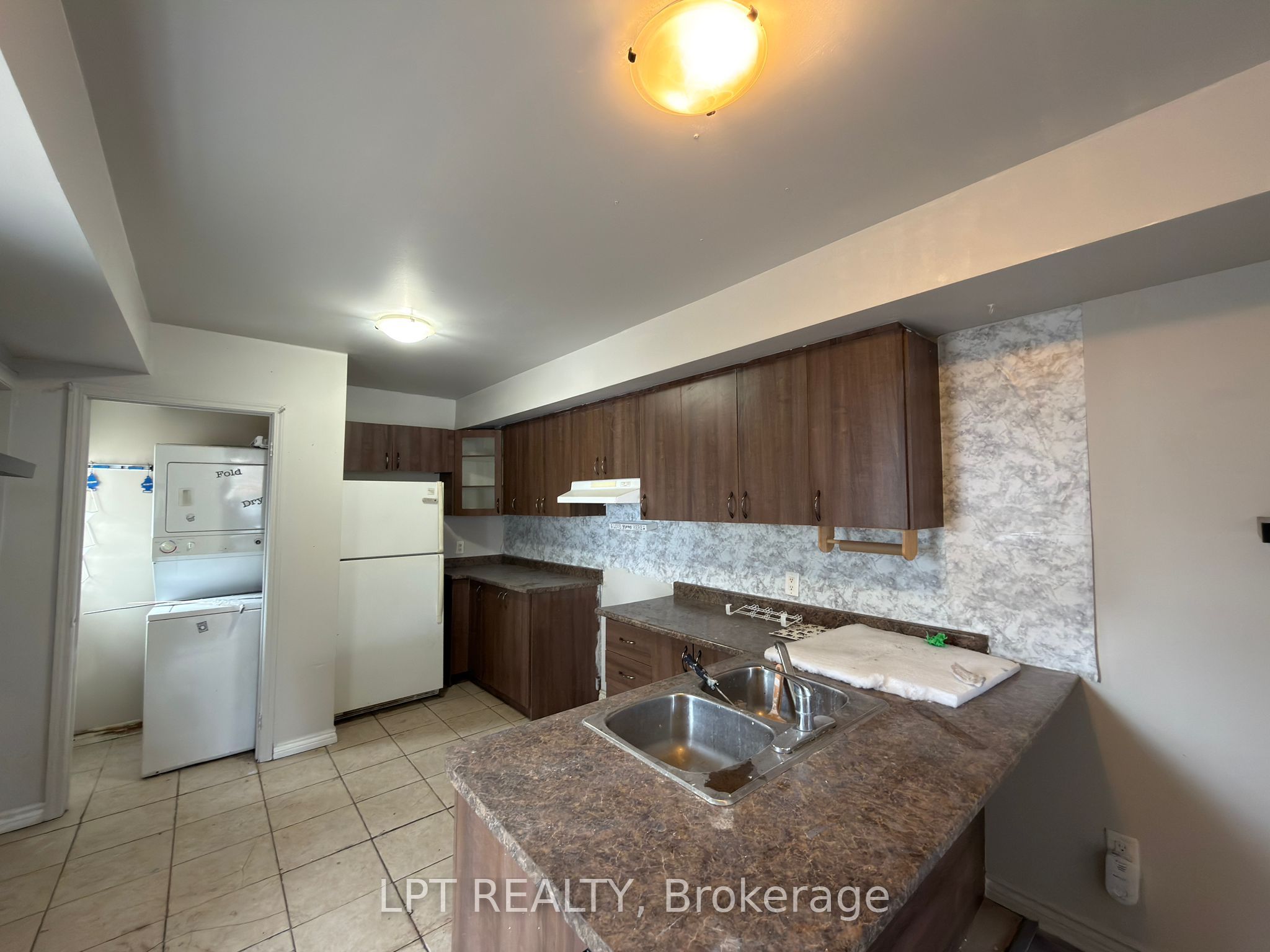Additional image 5 of 37 Elizabeth Street N, Brampton, ON, L6X 1S3