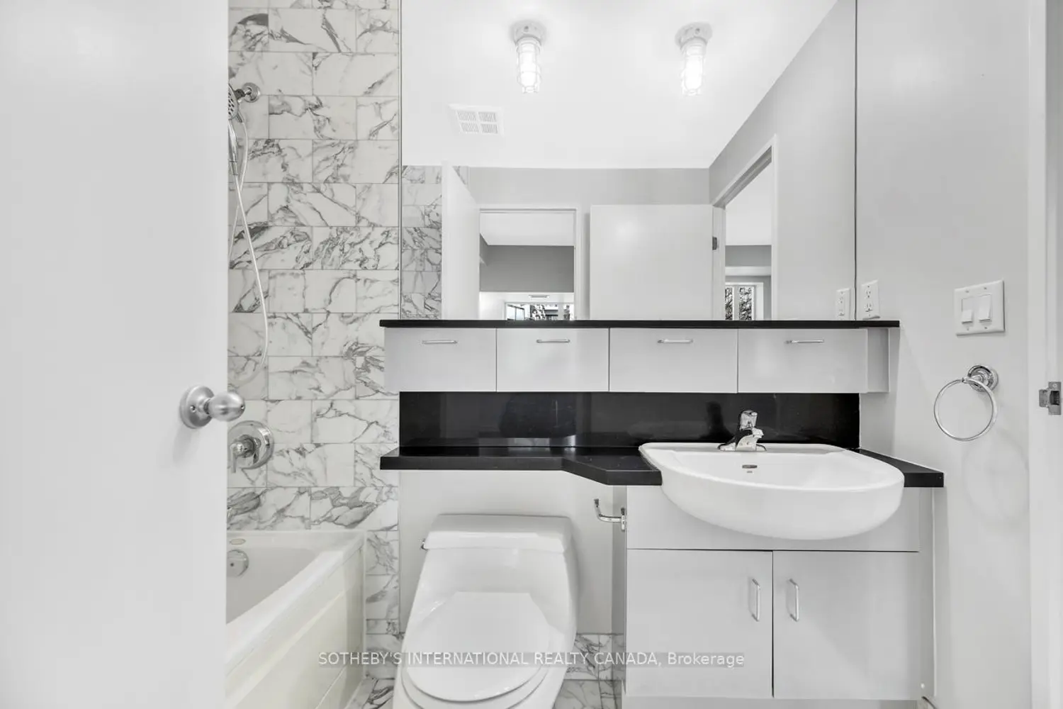 Additional image 17 of 70 Alexander Street 207