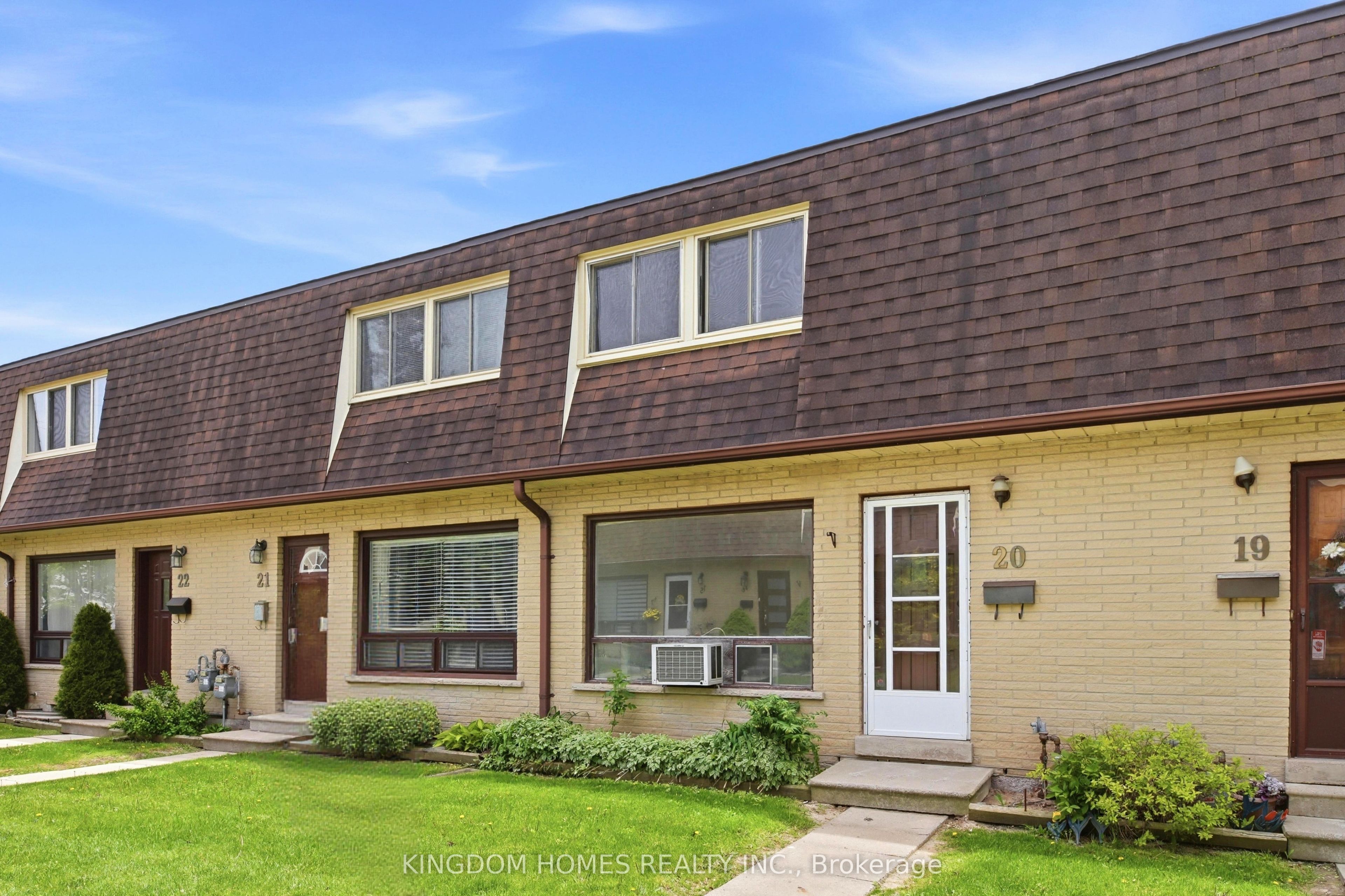 Additional image 3 of 20-20 Mountainview Road S, Halton Hills, ON, L7G 4K3