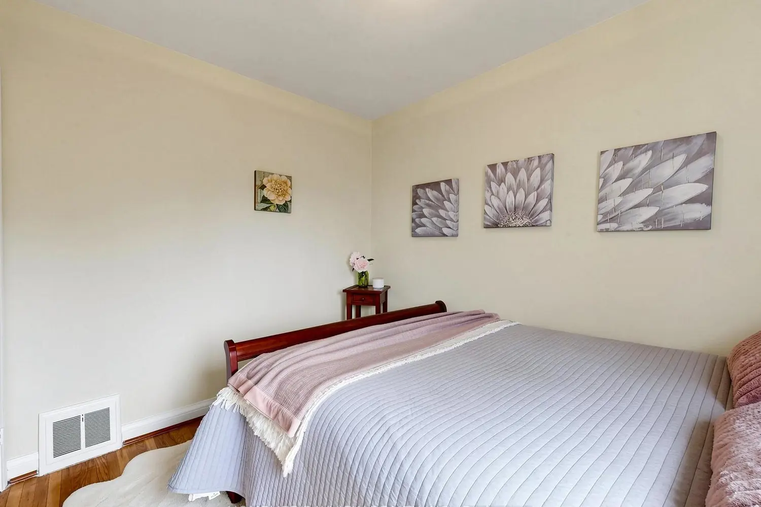 Additional image 12 of 10 Woolton Crescent