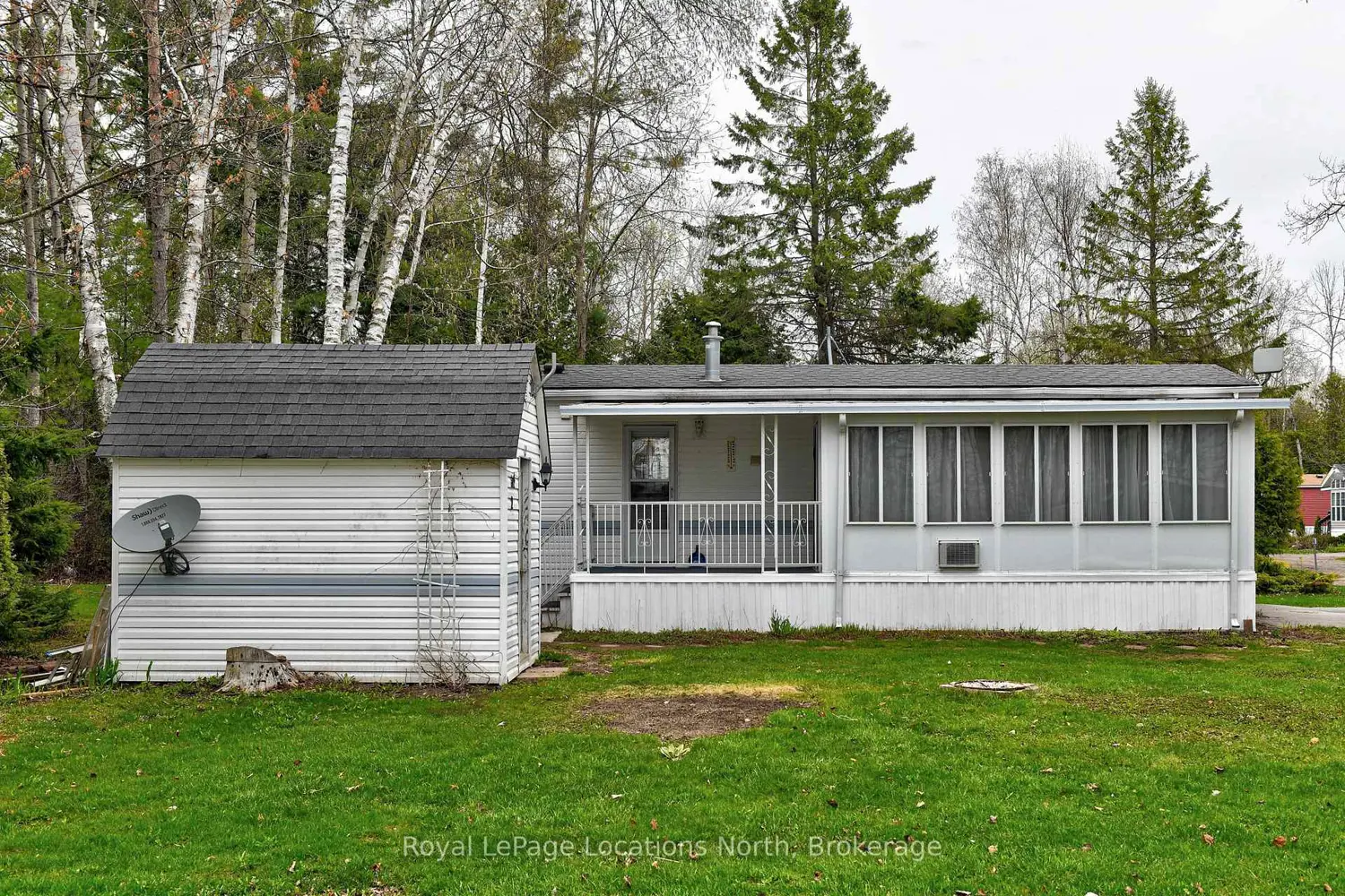 2 Prince Charles Avenue photo 4