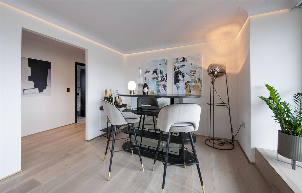 Additional image 8 of 5 bed flat to rentCentury Buildings, St Mary's Parsonage, Manchester M3