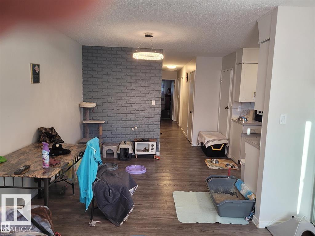Additional image 4 of 11616 152 Avenue NW, Edmonton, AB, T5X1C7