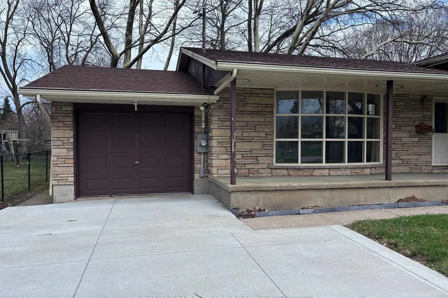 4 Beechwood Court photo 4