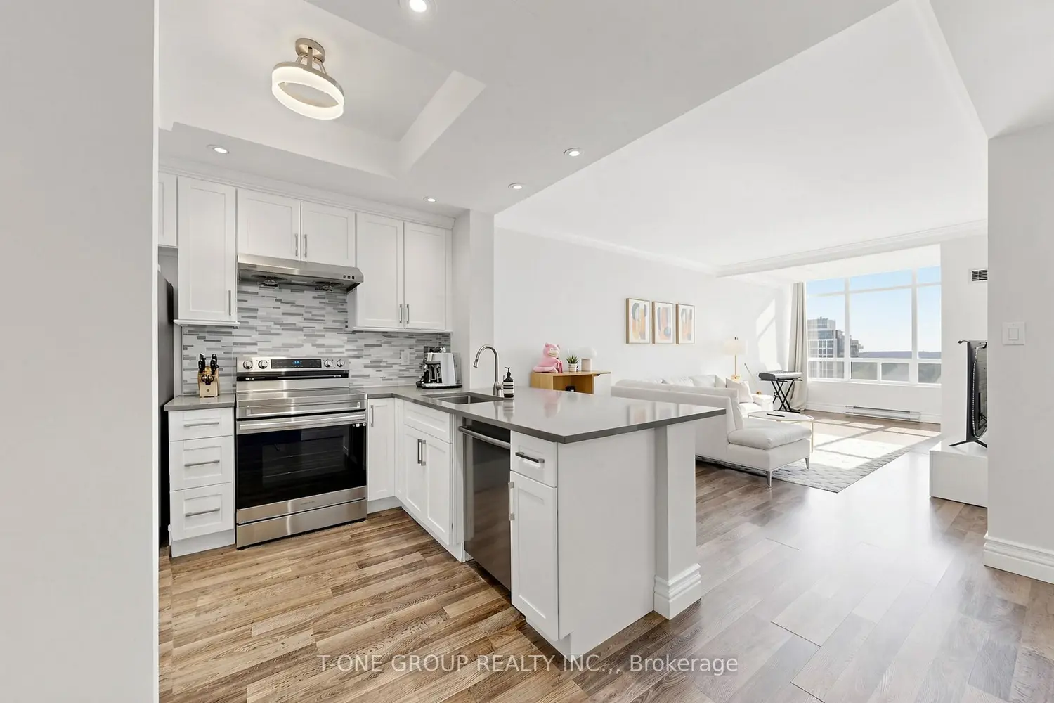 22 Clarissa Drive Ph6