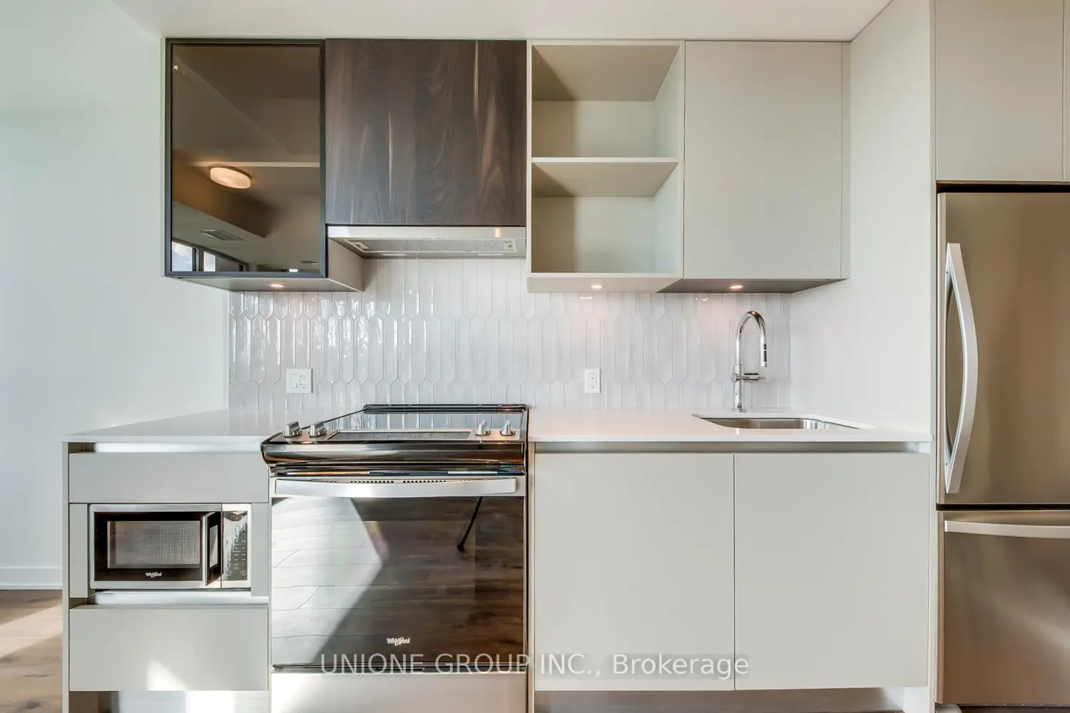 Additional image 5 of 405 Dundas Street 407