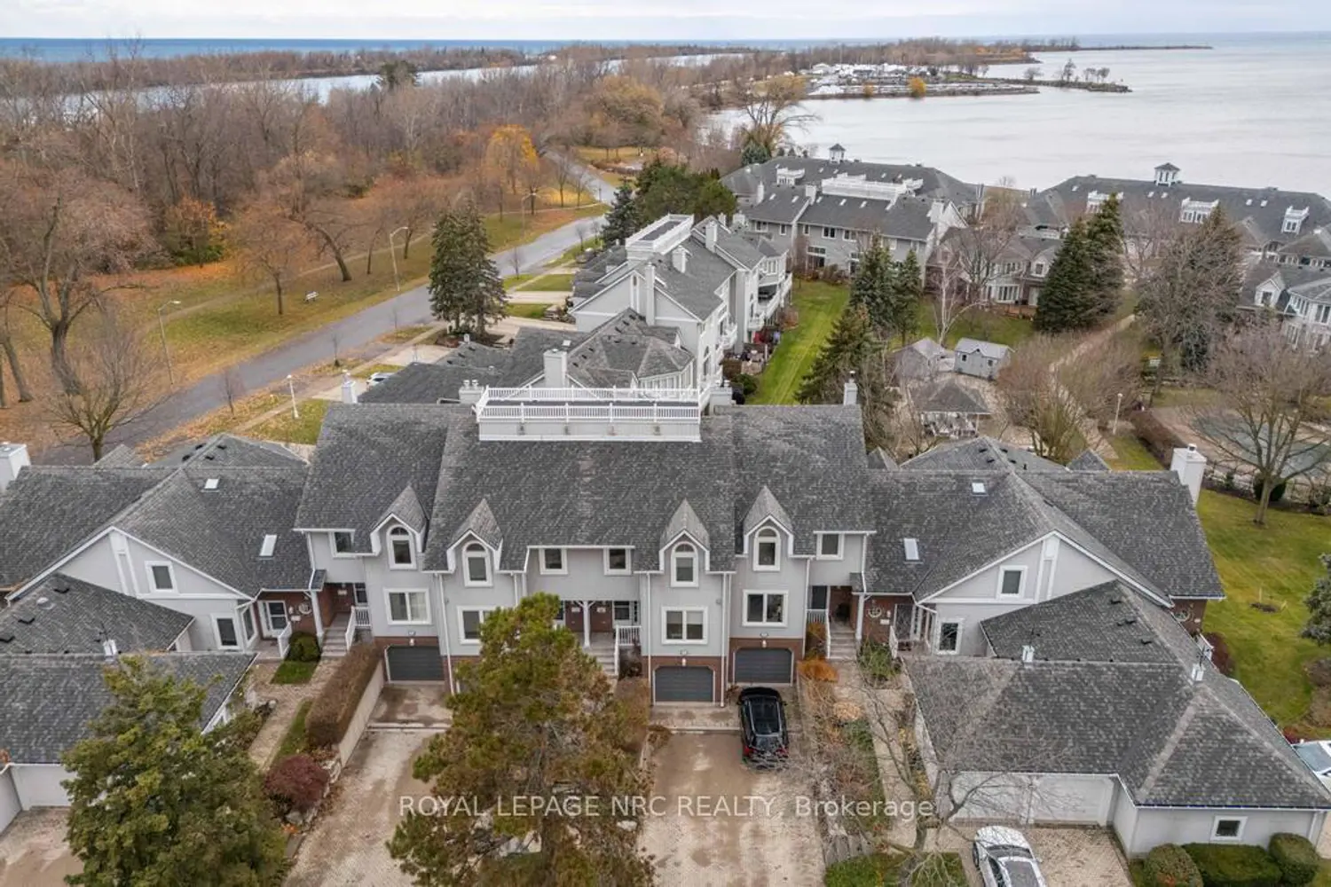 Additional image 4 of 1 Lakeside Drive 13