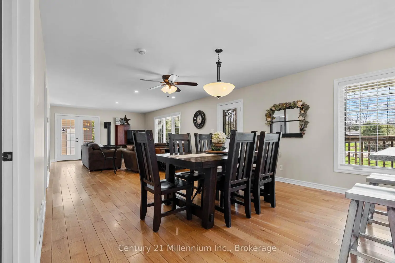 Additional image 6 of 51 Larkwhistle Avenue