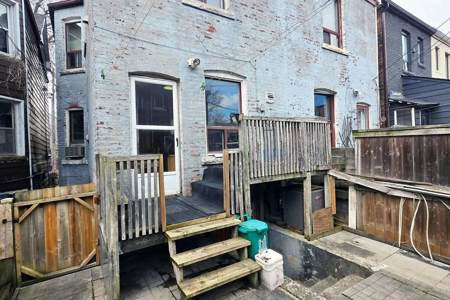 Additional image 18 of 9 Saint Clarens Avenue