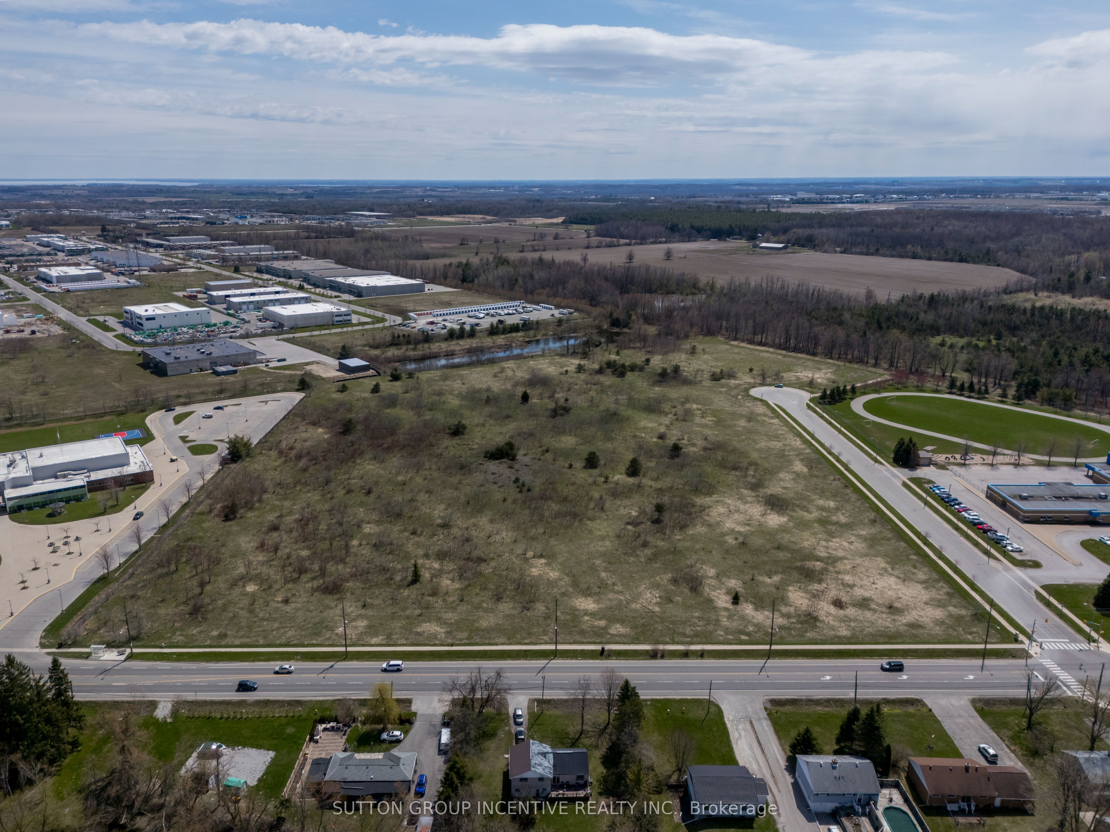 Additional image 4 of 740 Essa Road, Barrie, ON, L4N 9E9