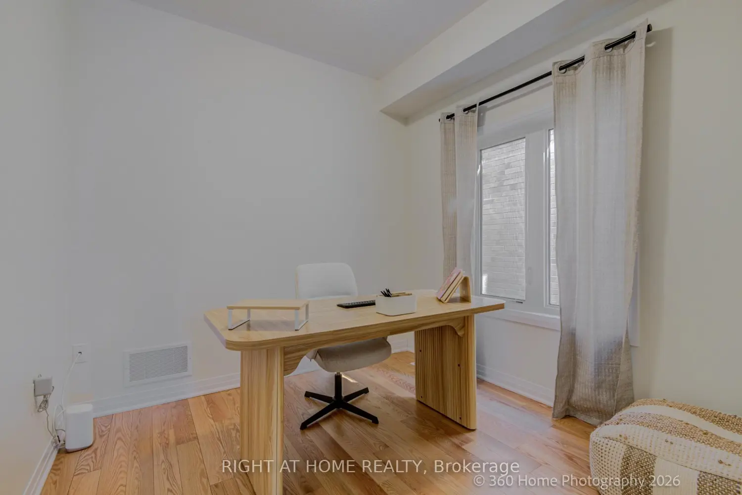 Additional image 7 of 1302 Broderick Street