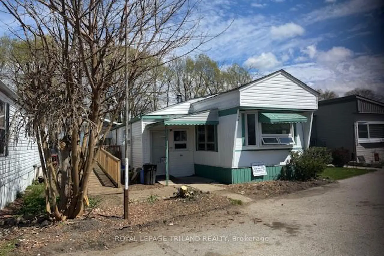 198 Springbank Drive 66