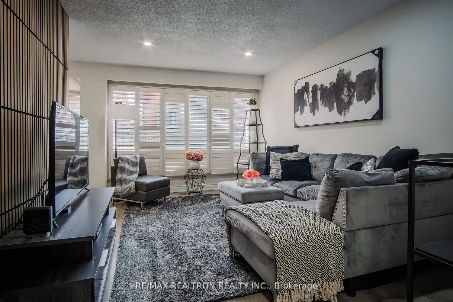 Additional image 3 of 1039 Rowntree Crescent