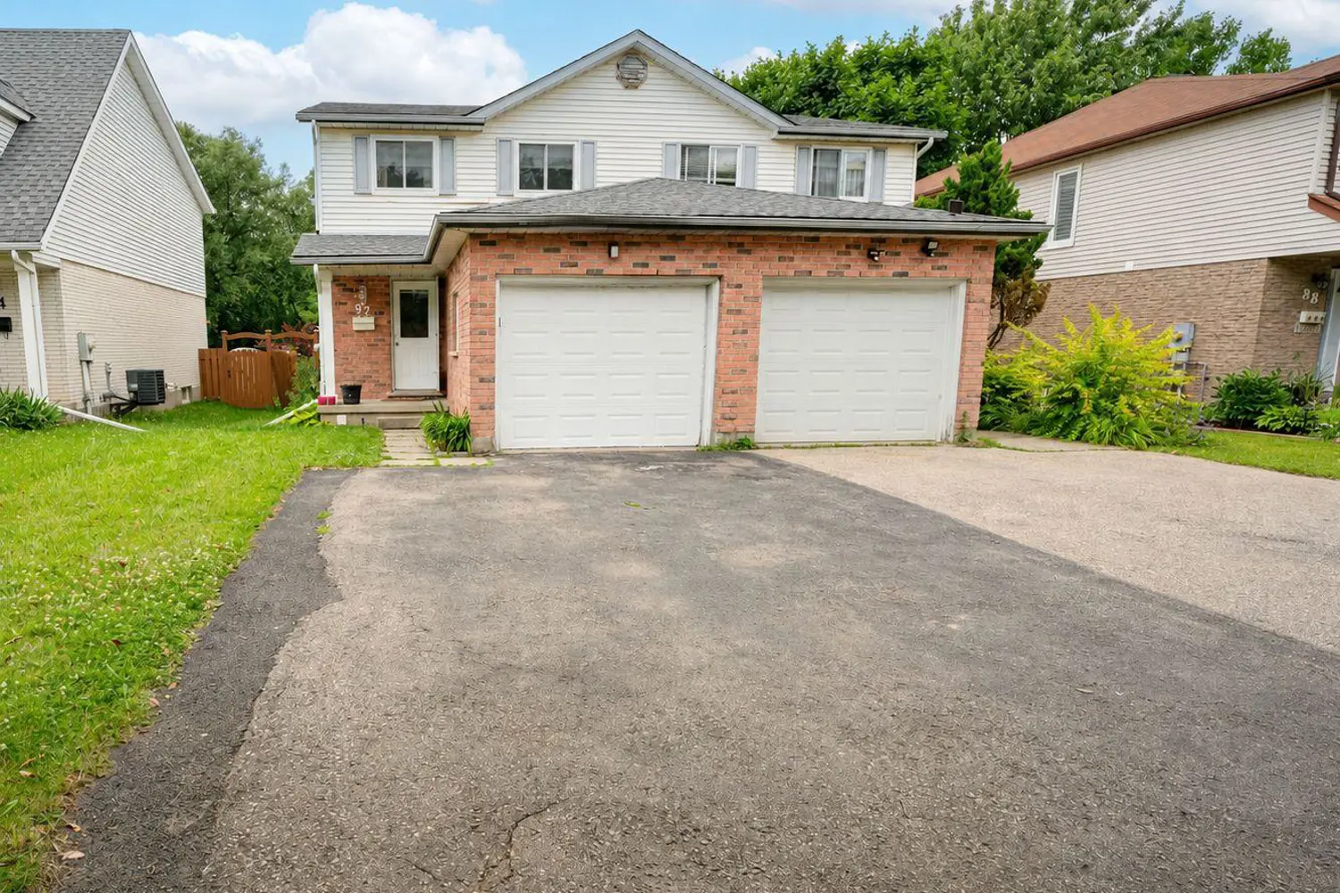 92 Highland Crescent