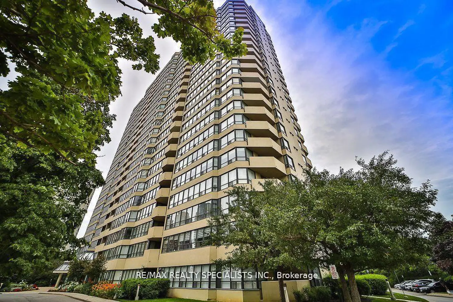 400 Webb Drive 2209