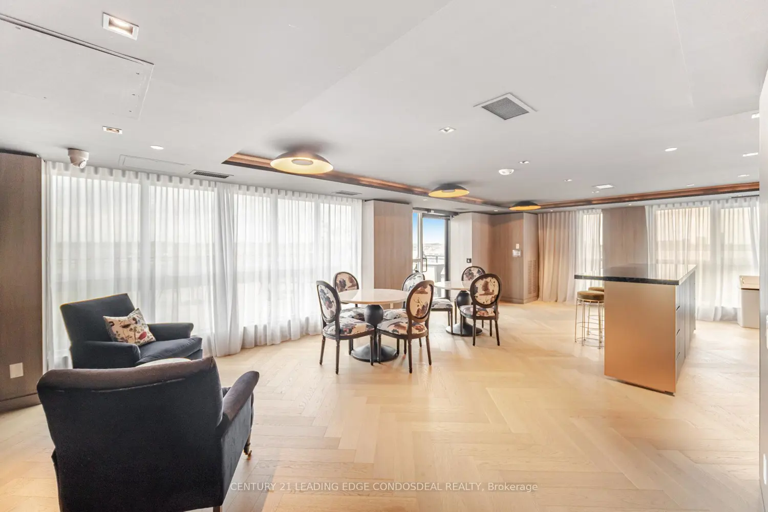 Additional image 13 of 405 Dundas Street 234