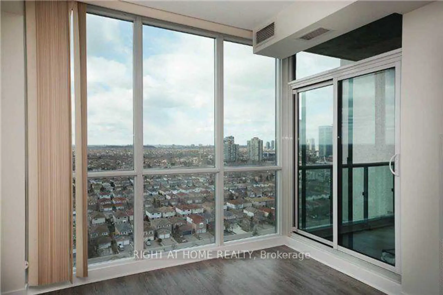 Additional image 15 of 3985 Grand Park Drive 1610
