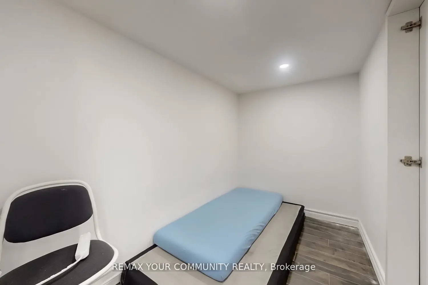 Additional image 16 of 251 Thomas Cook Avenue