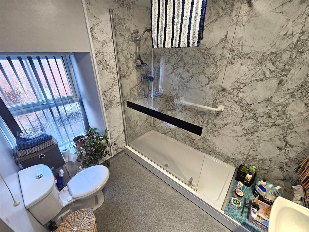 Additional image 2 of 5 bed property to rentStanley Terrace, Aberystwyth SY23