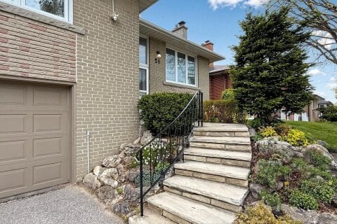 Additional image 8 of 24 Breadner Drive, Toronto, ON, M9R 3M4