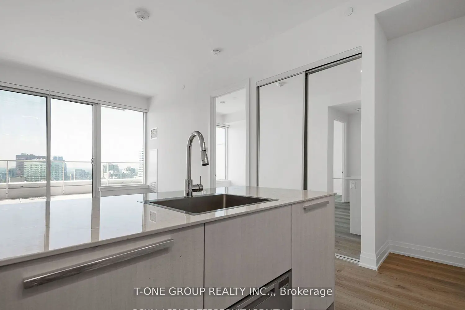 Additional image 6 of 75 Canterbury Place Ph107