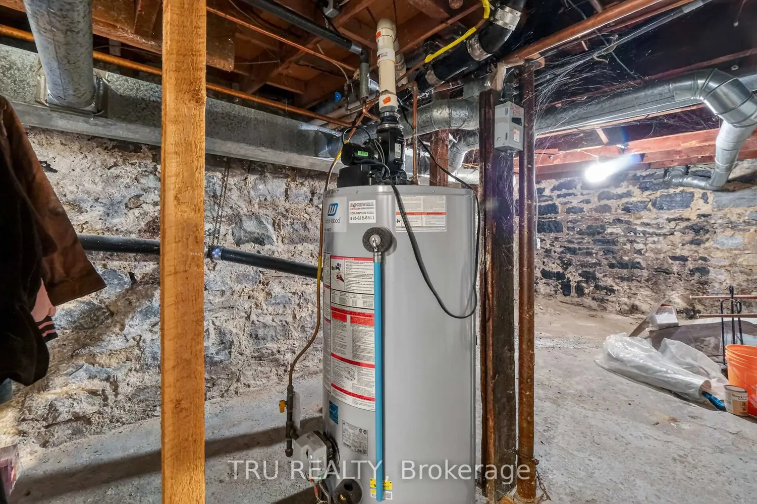 Additional image 16 of 84 James Street