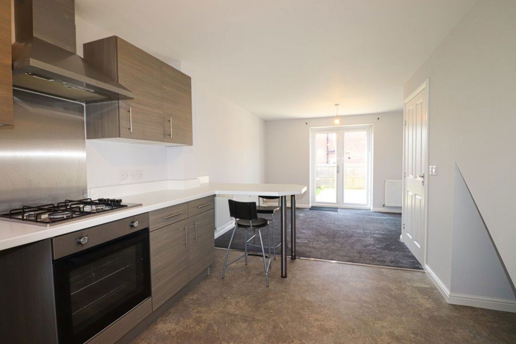 Additional image 2 of 3 bed terraced house to rentFellbarrow Close, Brackenleigh, Carlisle CA2