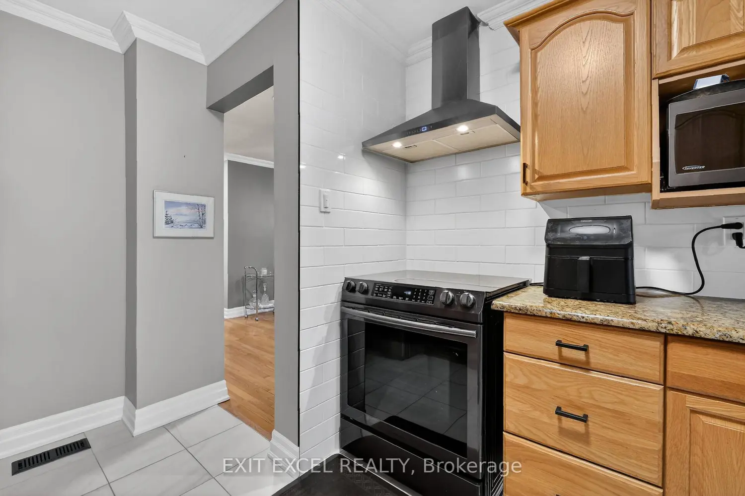 58 Fireside Crescent photo 5