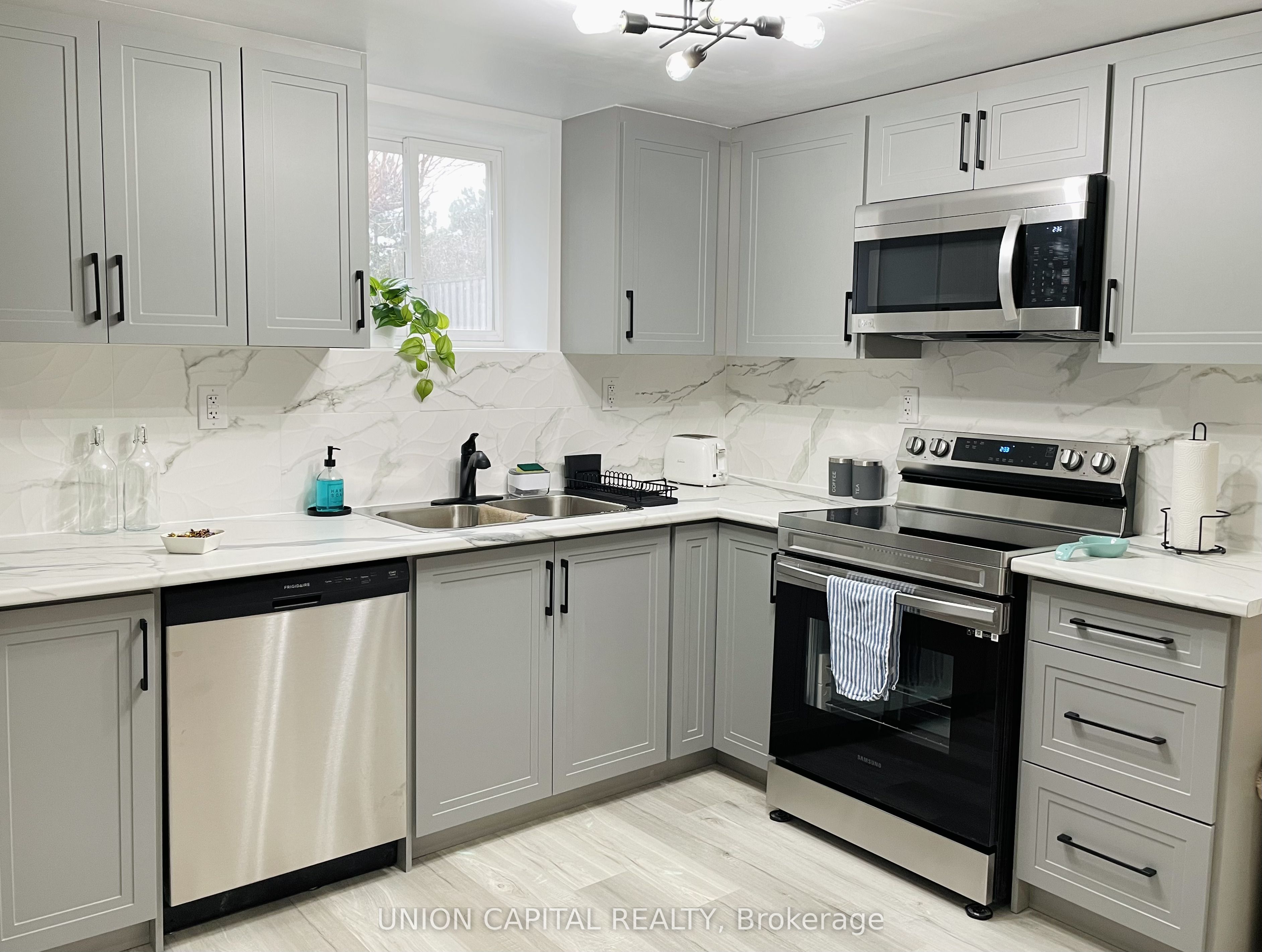 Additional image 4 of Bsmt-274 Harrowsmith Drive, Mississauga, ON, L5R 1R1