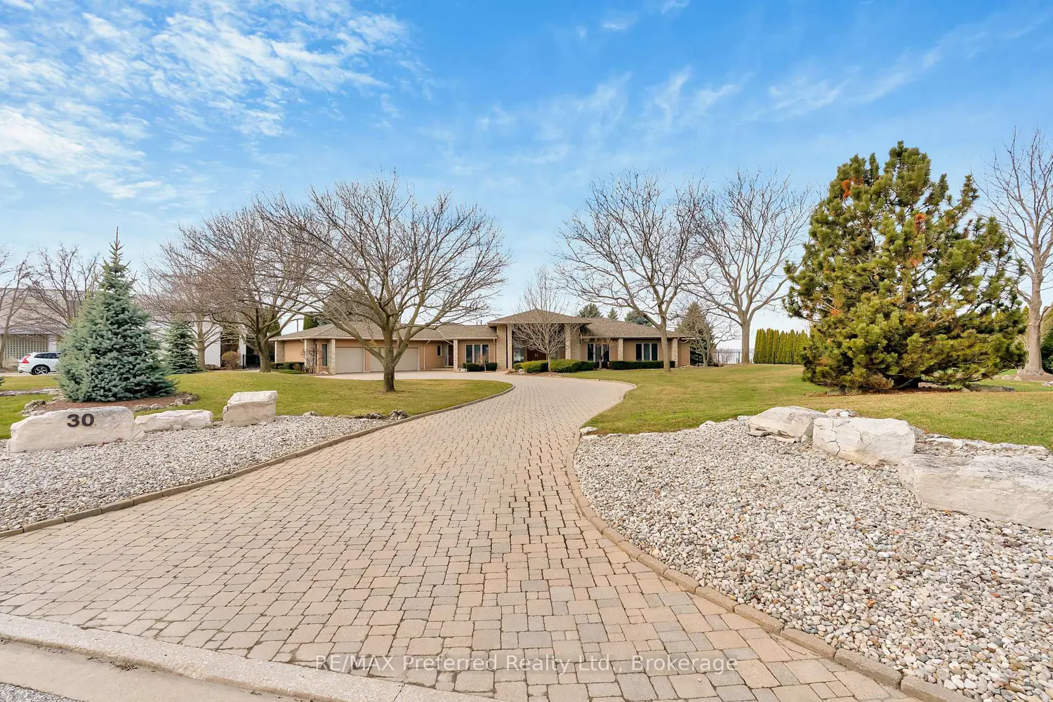 30 Emerald Lane