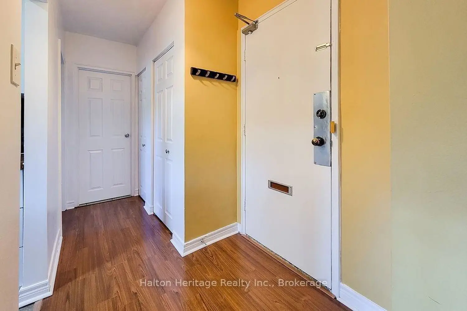 Additional image 3 of 81 Charlton Avenue 905