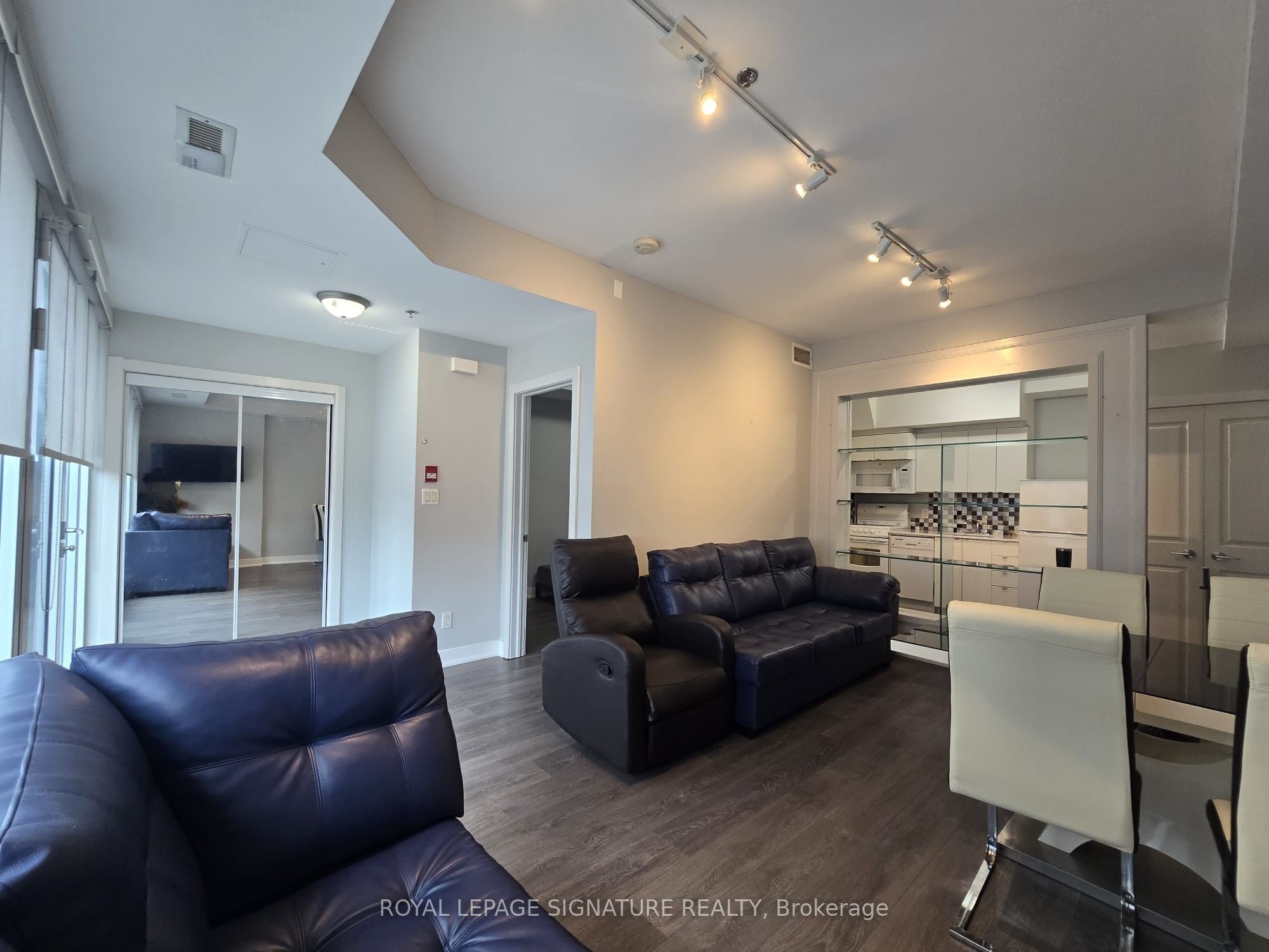 Additional image 3 of 3-726 Sheppard Avenue W, Toronto, ON, M3H 2S8