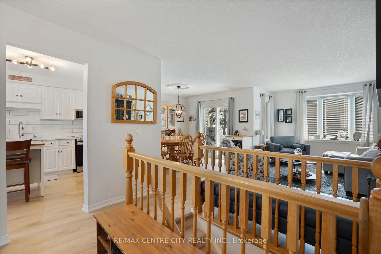 Additional image 5 of 9 Lakefield Court 89