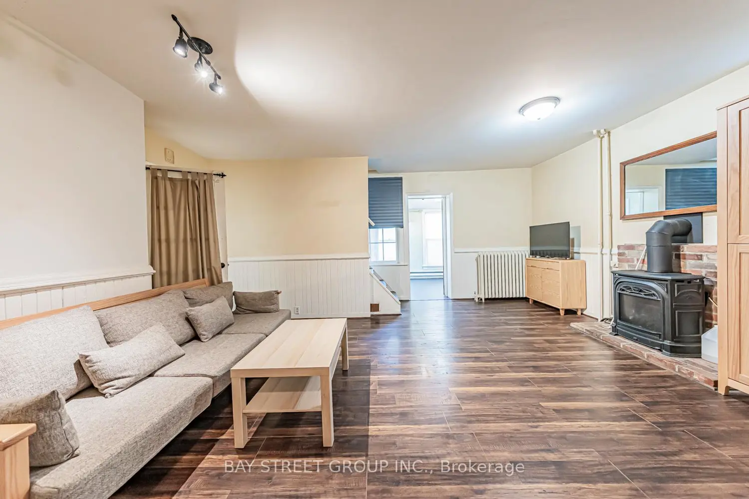Additional image 4 of 127 Walton Street