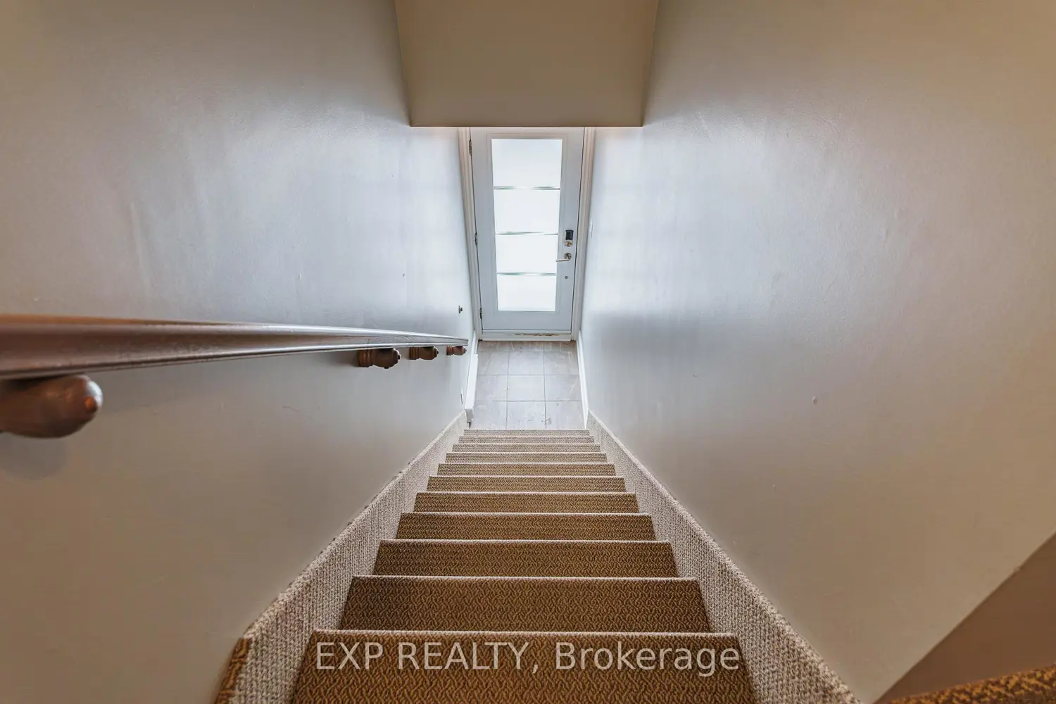 306 Masters Lane 285 photo 3