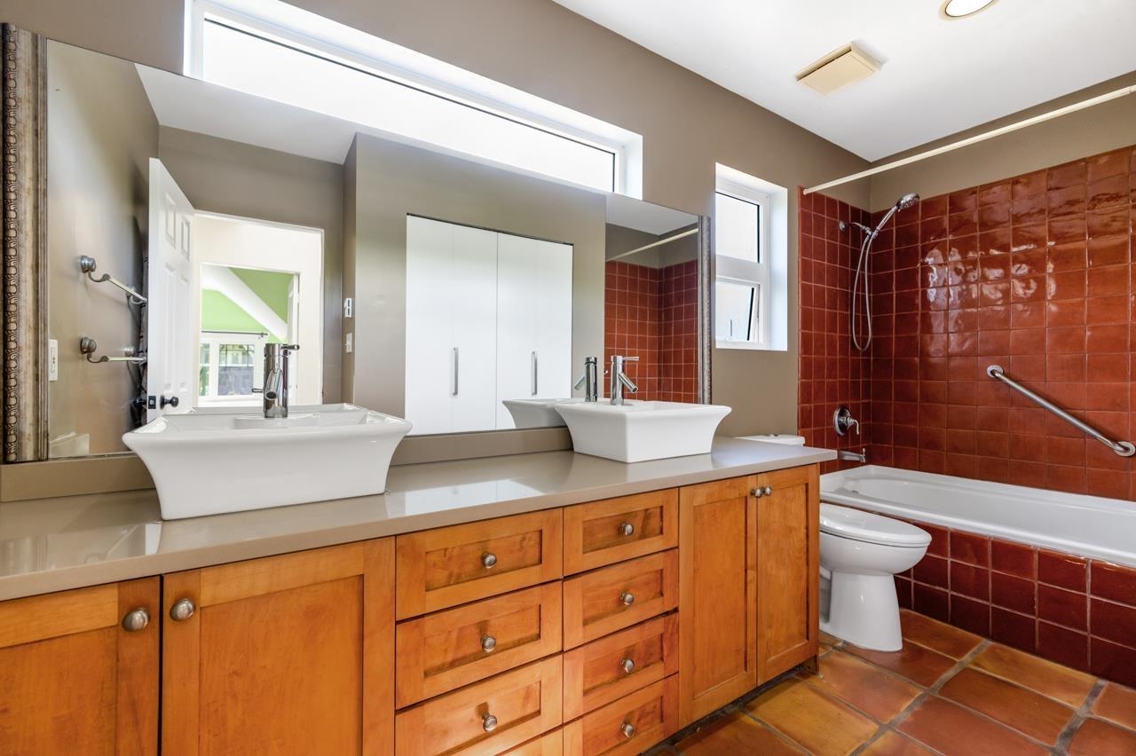 Additional image 5 of Main House-35 20th Avenue W, Vancouver, BC, V6S 1E6