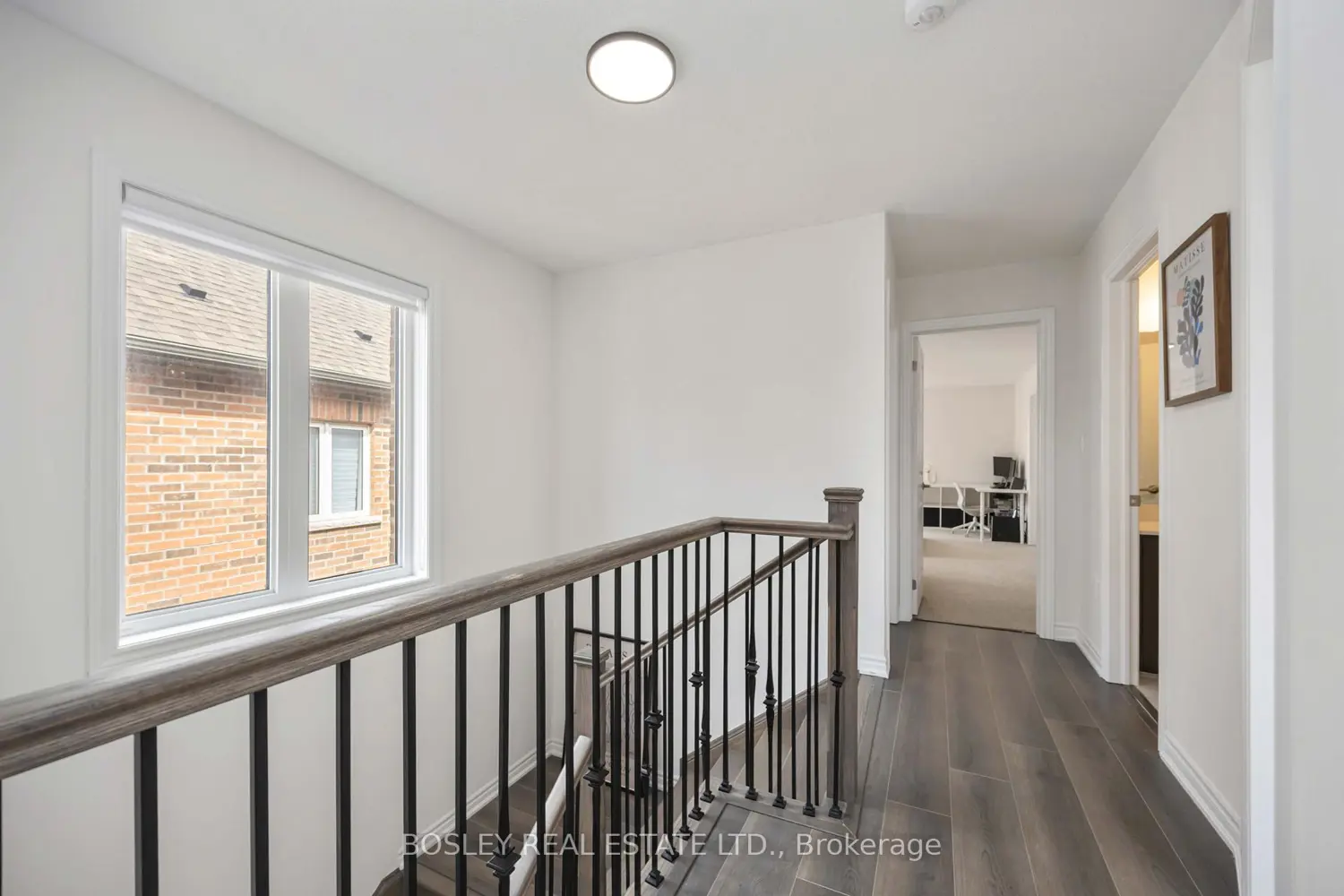 Additional image 9 of 29 Ferragine Crescent
