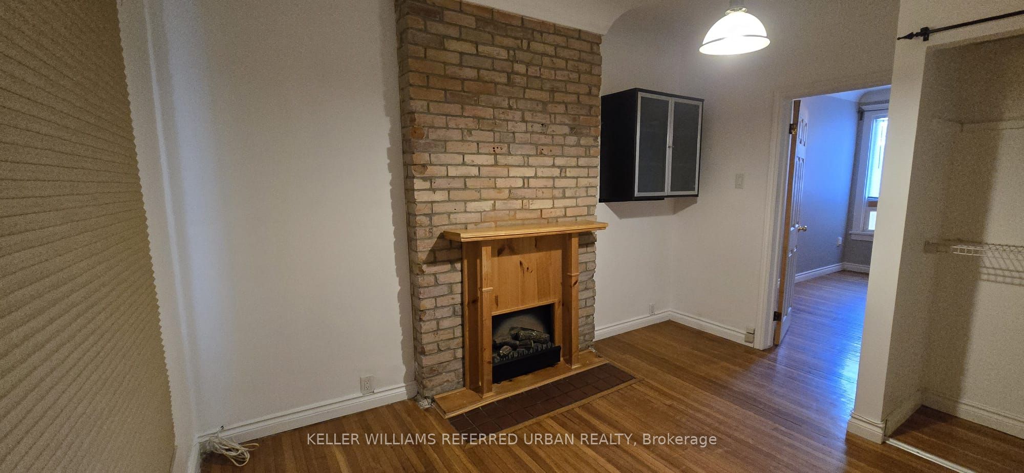 Additional image 6 of Main-237 Montrose Avenue, Toronto, ON, M6G 3G6