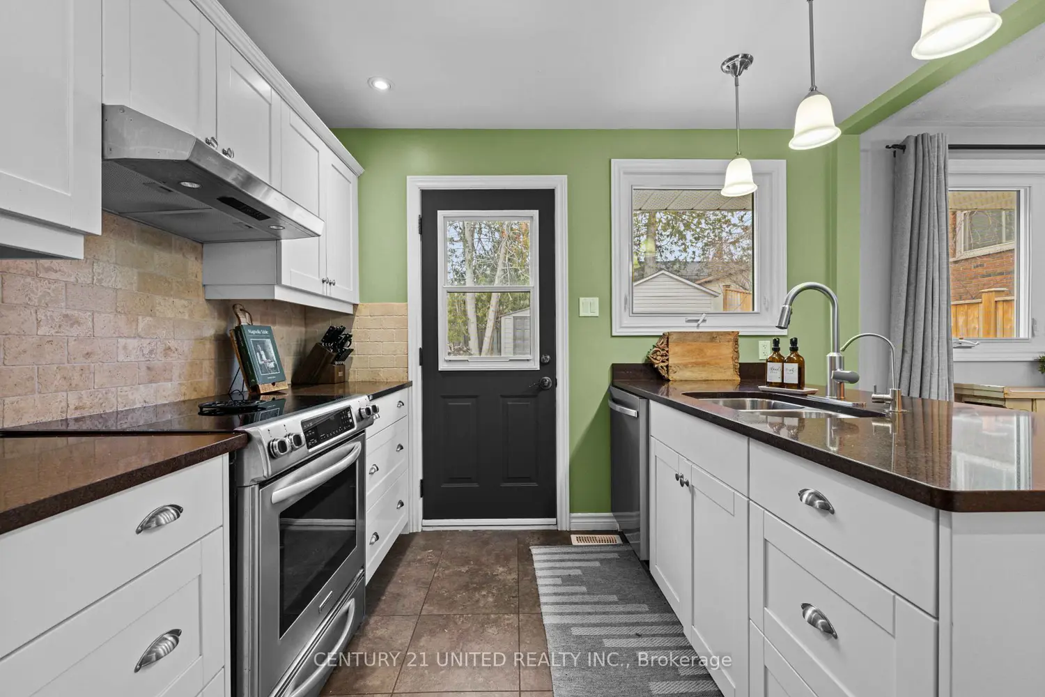 Additional image 7 of 1227 Cartier Boulevard