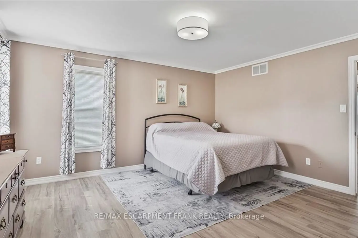 Additional image 10 of 703 Broman Court
