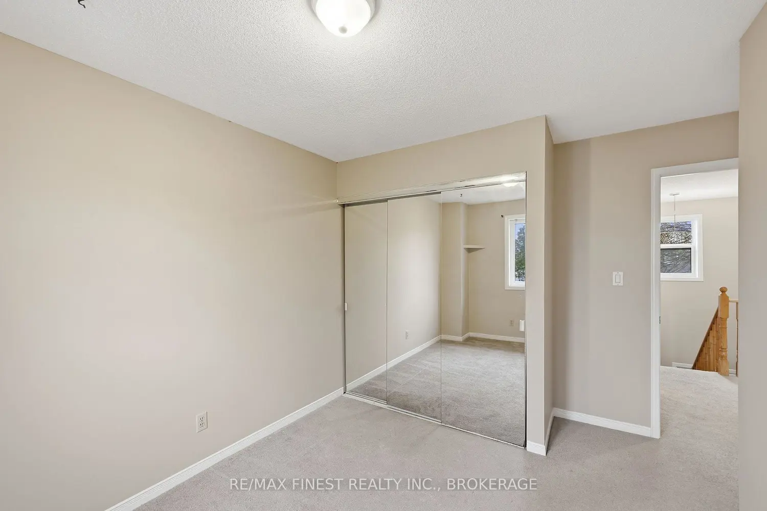 Additional image 15 of 870 Walker Court
