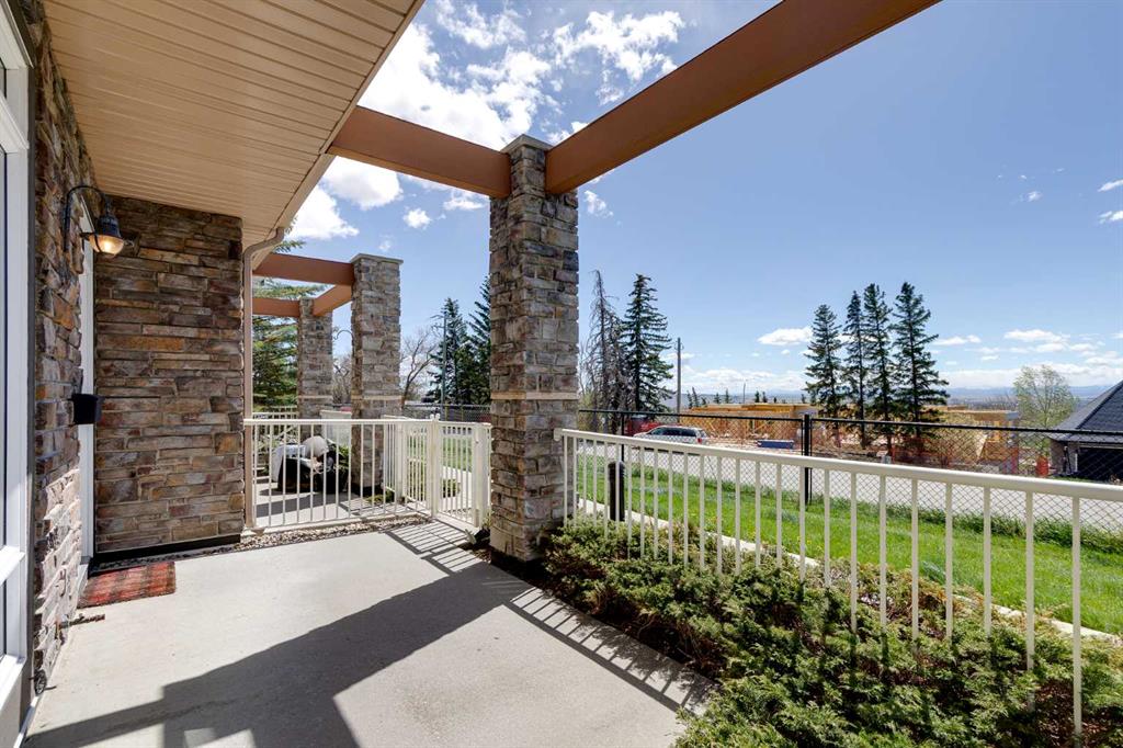 Additional image 3 of 7-181 Rockyledge View NW, Calgary, AB, T3G 6B1