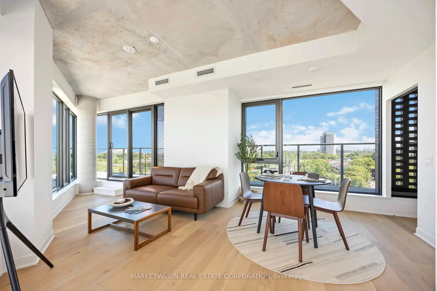2625 Dundas Street 705