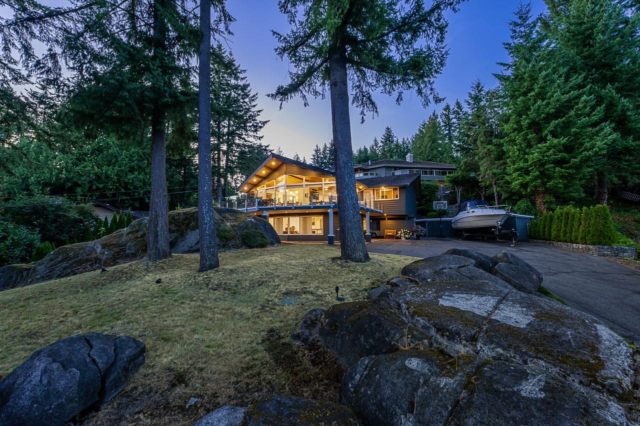 4375 Woodcrest Road, West Vancouver, BC, V7S 2V9
