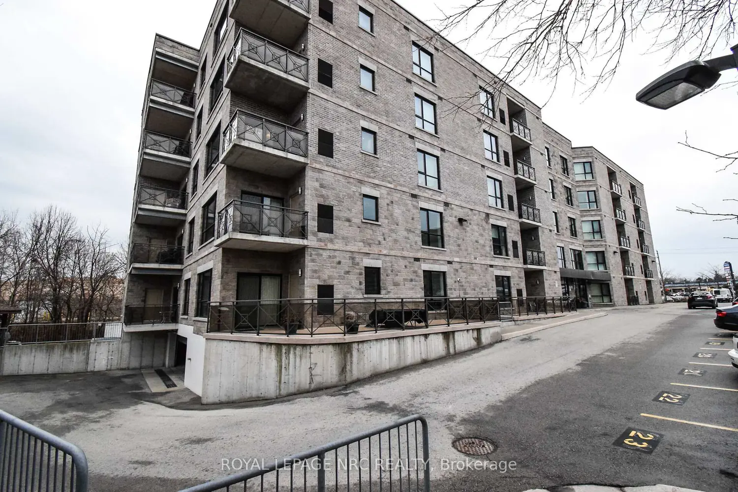Additional image 18 of 379 Scott Street 305