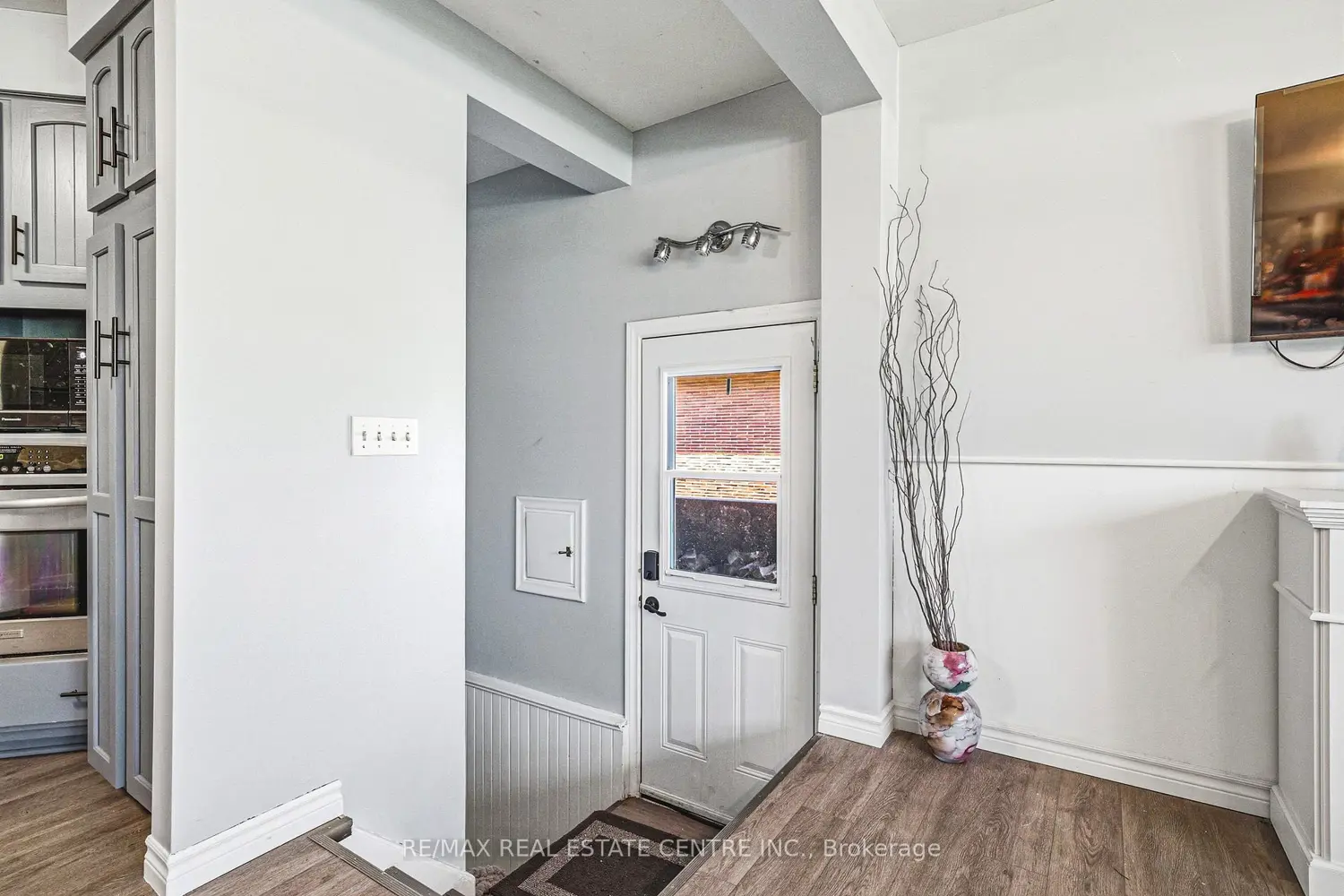 Additional image 6 of 1338 Eleanor Avenue