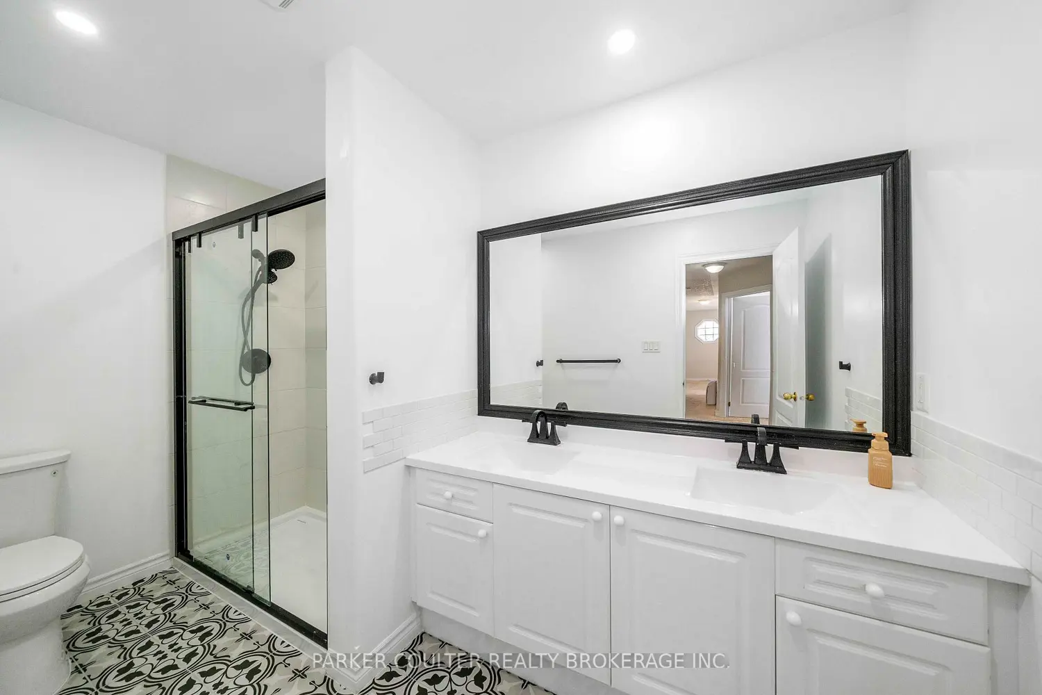 Additional image 11 of 1 Windsor Crescent