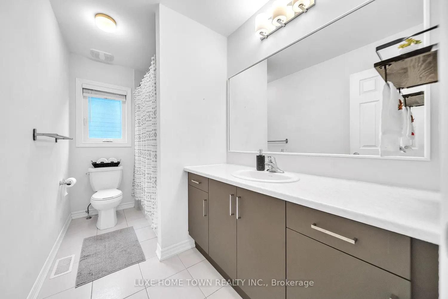 Additional image 11 of 26 Gibbs Way